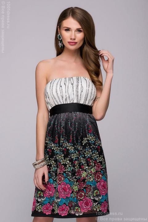 Платье длины мини черное кружевное с цветочным принтом и светлым верхом
