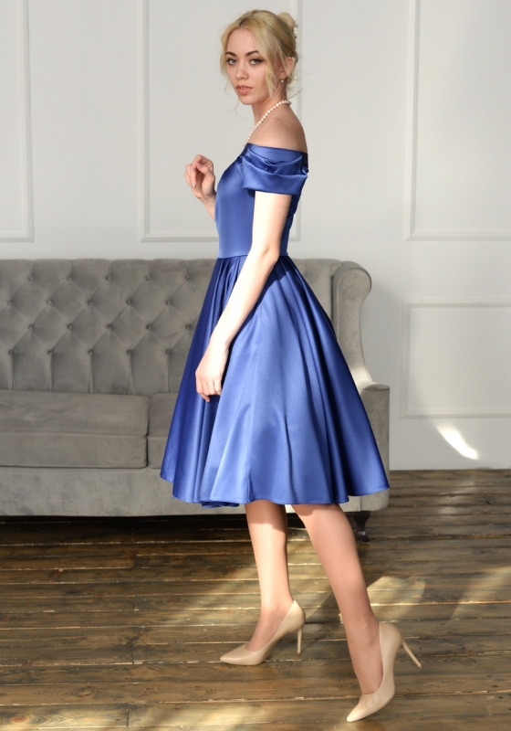 Коктейльное платье из атласа с карманами, синий - Коктейльное платье из атласа с карманами, синий